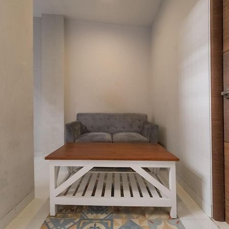 OYO 90023 Damar Kusumo Guest House Maguwo Exterior foto